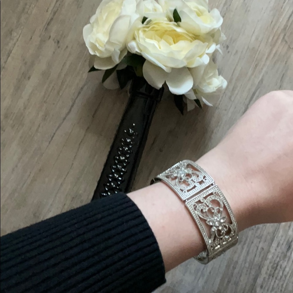 silver sparkle elastic bracelet
